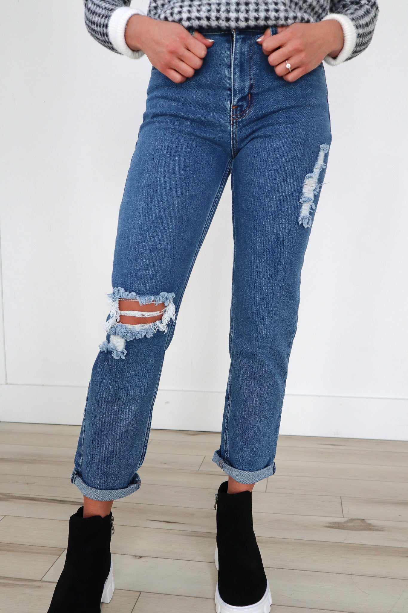 Classic Boyfriend Blue Jeans